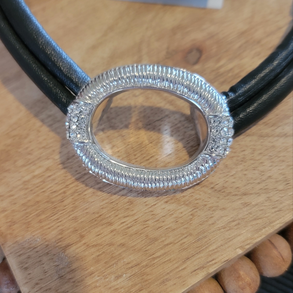 Joan Boyce Pave Crystal Necklace - Picture 4 of 9